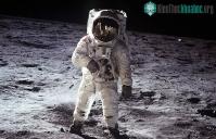 Ảnh NASA chi hàng tỷ USD để phát triển bộ đồ du hành vũ trụ thế hệ mới đa dụng hơn