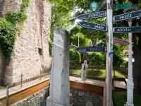 Ảnh “Mọi con đường đều dẫn đến thành Rome”: Bí mật nằm ở chiếc cột bằng vàng đã biến mất?