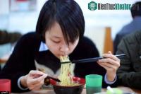 Ảnh Những quy tắc kỳ lạ trong ăn uống của các nước trên thế giới