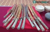Ảnh Trao tặng 65 hiện vật quý từ thời khởi nghĩa Tây Sơn