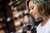 Ảnh Tưởng uống rượu sẽ giúp ngủ sẽ ngon hơn, nhưng bạn đã nhầm!