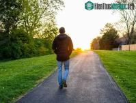 Ảnh Đi bộ 2 phút sau bữa ăn giúp phòng ngừa bệnh tiểu đường