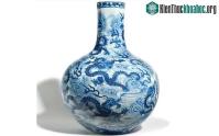 Ảnh Chiếc bình sứ Trung Hoa được bán với giá gấp 4.000 lần ước tính