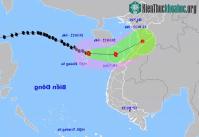 Ảnh Bão số 6 Nesat đang giảm cấp, hướng đến Thanh Hóa - Quảng Bình