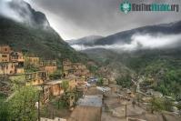 Ảnh Ngôi làng độc đáo: Mái nhà trở thành đường đi lại của cư dân!