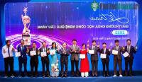 Ảnh 10 tài năng khoa học trẻ nhận giải Quả cầu vàng năm 2022