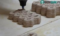 Ảnh Gạch in 3D từ vỏ trứng giúp giải quyết vấn đề ô nhiễm môi trường và lãng phí thực phẩm