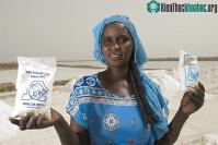 Ảnh "Nữ hoàng muối" Senegal: Cứu thế hệ đất nước nhờ vào thứ gia vị màu trắng!