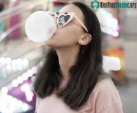 Ảnh Nhai kẹo cao su quá nhiều khiến gây loét dạ dày