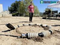 Ảnh NASA sử dụng robot mãng xà khổng lồ đi săn sinh vật ngoài hành tinh
