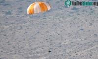 Ảnh NASA chuẩn bị thu thập mẫu vật tiểu hành tinh trên sa mạc
