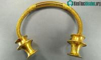 Ảnh Phát hiện ra vòng cổ vàng niên đại&nbsp;2.500 năm ở Tây Ban Nha