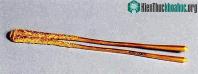 Ảnh Nông dân đào đất tìm được đôi đũa kỳ lạ, chuyên gia mang 3 tem phiếu để mua, không ngờ giá trị hàng tỷ đồng