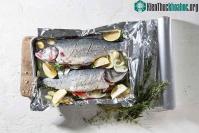 Ảnh Nướng thịt từ giấy bạc có nhiều tiềm ẩn nhiều nguy hiểm cho sức khỏe