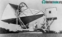 Ảnh Ăng-ten "lỗi thời" giúp phát hiện ra vụ nổ Big Bang