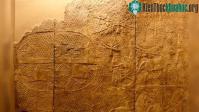 Ảnh Khám phá bí ẩn trại quân sự bị tàn phá bởi "thiên thần của Chúa"