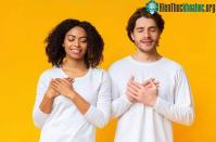 Ảnh Càng biết ơn giúp bớt cảm giác cô đơn