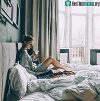 Ảnh Tuổi thọ của người ngủ 5 tiếng với người ngủ đủ 8 tiếng/ngày khác nhau như thế nào?