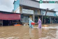 Ảnh Áp thấp nhiệt đới suy yếu khi vào đất liền nhưng gây mưa lớn khắp cả nước