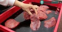 Ảnh Thịt bò giả tại Trung Quốc: Bí mật kinh hoàng đằng sau những món ăn quen thuộc