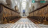 Ảnh Kho báu được phát hiện dưới nền Nhà thờ Đức Bà Paris sau vụ hỏa hoạn chấn động