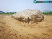 Ảnh Tại sao “ngọn núi nhỏ nhất Trung Quốc” chỉ cao 0,6m nhưng không ai dám leo trèo?