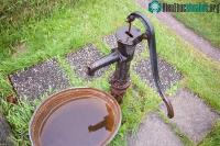 Ảnh Vì sao nước giếng khoan lại có màu vàng?