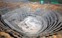 Ảnh Phát hiện mỏ đất hiếm "trời cho", đủ để thế giới dùng trong 1.000 năm: Quốc gia nào may mắn sở hữu?