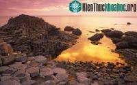 Ảnh Sự tạo thành cột đá lục giác trên "Con đường của người khổng lồ"