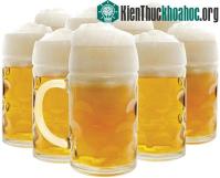 Ảnh Chúng ta thấy người khác hấp dẫn hơn sau khi uống bia