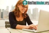 Ảnh Cập nhật trạng thái Facebook giúp ta bớt cô đơn