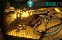 Ảnh Pharaoh Tutankhamun bị chiến xa cán chết