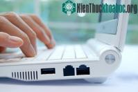 Ảnh Sinh viên học kém do sử dụng máy tính?