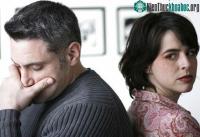 Ảnh Sau ly hôn, chồng suy sụp hơn vợ