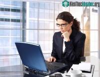 Ảnh Người có nhiều thông tin dễ chọn lợi ích trước mắt