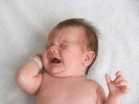 Ảnh Tiếng khóc của trẻ liên hệ với giọng nói người mẹ