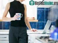 Ảnh Đàn ông "search" mạng giỏi hơn phụ nữ?
