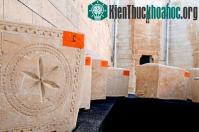 Ảnh Những chiếc hộp mai táng 2.000 năm tuổi