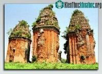 Ảnh Tháp Dương Long có thể là nơi táng vua Chăm