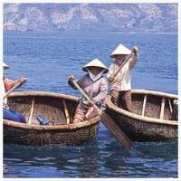 Ảnh Nhiều loài hải sản trong vịnh Nha Trang bị khai thác cạn kiệt