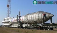 Ảnh Nga phóng tên lửa Proton-M mang vệ tinh của Hà Lan