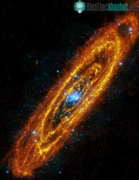 Ảnh Thiên hà Andromeda sẽ huỷ diệt Trái đất