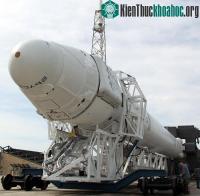 Ảnh Phi thuyền tư nhân tìm đường lên vũ trụ