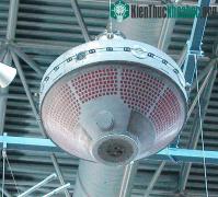 Ảnh Vệ tinh "già" nhất của Mỹ rơi xuống Trái đất