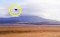 Ảnh UFO lại bất ngờ xuất hiện ở Anh