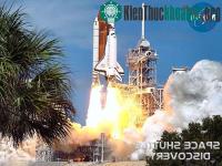 Ảnh NASA lại hoãn phóng tàu con thoi Discovery