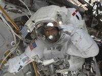 Ảnh Tàu vũ trụ Atlantis hoàn thành sứ mạng trên ISS