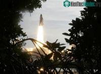 Ảnh Endeavour cất cánh sau nhiều lần hoãn