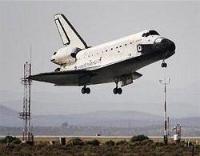 Ảnh Tàu Atlantis trở về trái đất an toàn