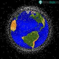 Ảnh Mối nguy hiểm từ rác vũ trụ cho đoàn sửa chữa Hubble